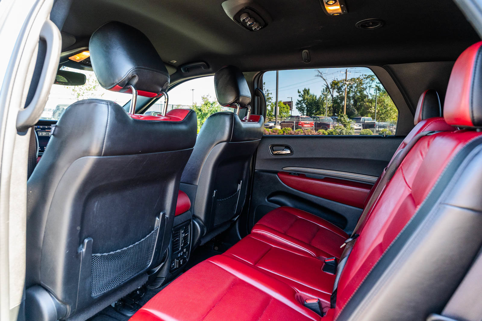 Used 2022 Dodge Durango R/T w/ Blacktop Package AWD/4WD image 23