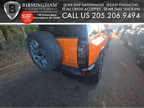 Used 2024 GMC Hummer EV 3X AWD/4WD image 2