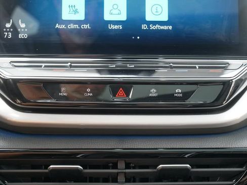 Certified 2023 Volkswagen ID.4 Pro S AWD/4WD image 34