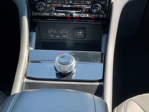 New 2025 Jeep Grand Cherokee L Altitude AWD/4WD image 10