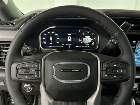 New 2026 GMC Sierra 2500 Denali w/ Denali Reserve Package image 11