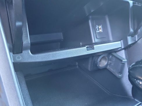 Used 2017 Honda Accord Sport image 13