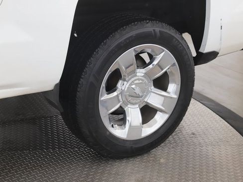 Used 2018 Chevrolet Silverado 1500 LTZ Z71 w/ LTZ Plus Package image 14