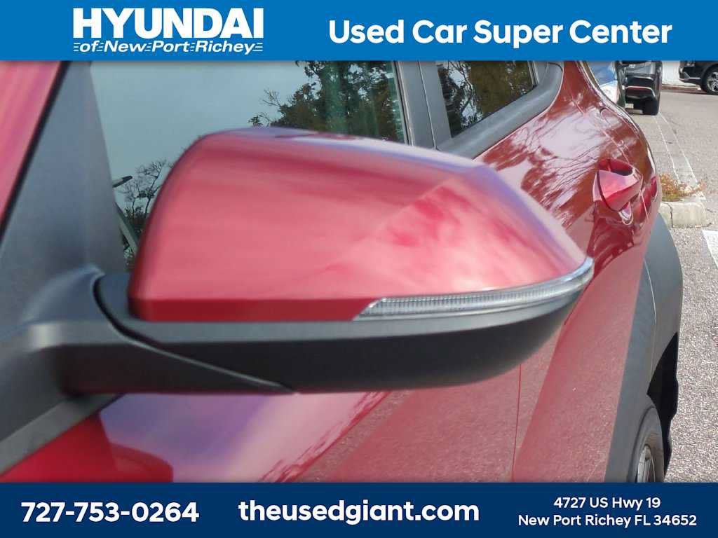 Certified 2024 Hyundai Kona SEL FWD image 11