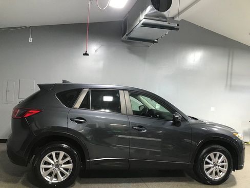 Used 2016 MAZDA CX-5 Sport FWD image 2