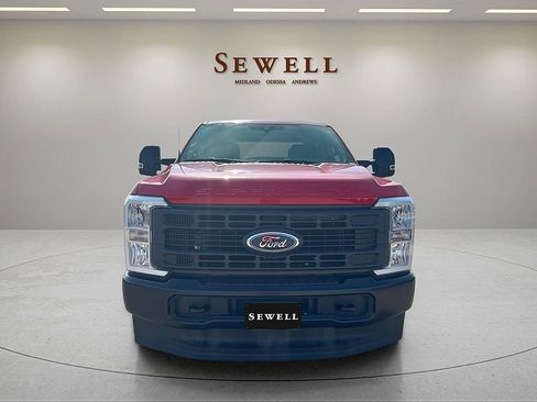 New 2025 Ford F250 XL w/ FX4 Off-Road Package image 8