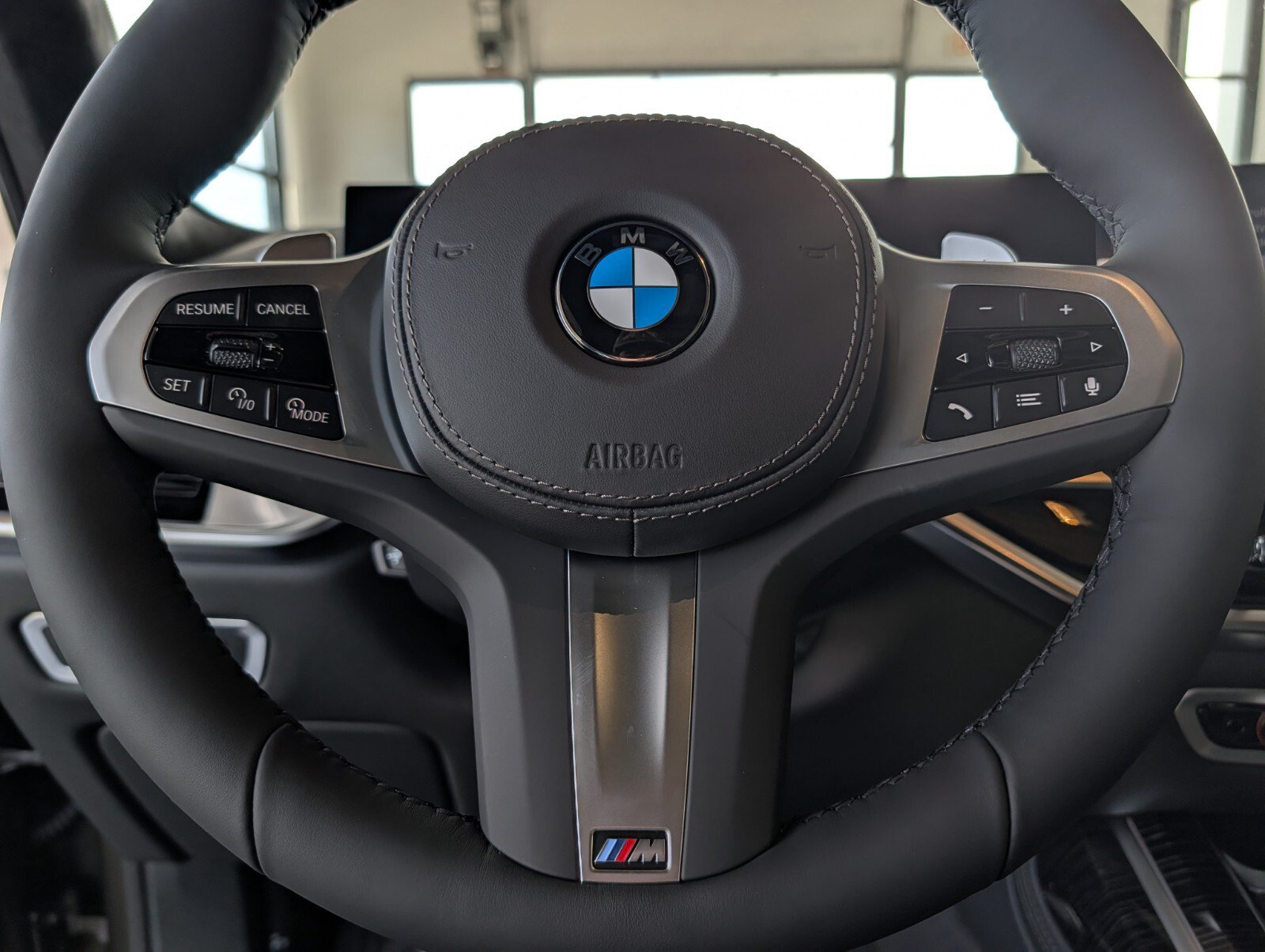 New 2027 BMW X7 xDrive40i w/ M Sport Package AWD/4WD image 21