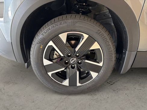 New 2026 Nissan Kicks SV w/ Cold Weather Package AWD/4WD image 15