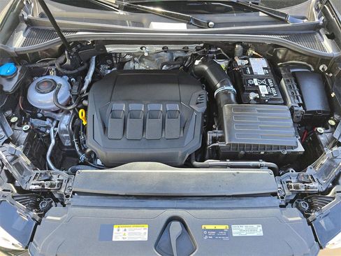 Certified 2025 Audi Q3 2.0T Premium w/ Convenience Package image 31