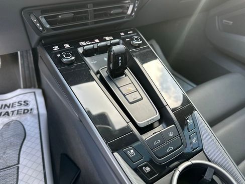 Used 2021 Porsche 911 Carrera S image 34