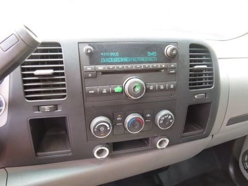 Used 2008 Chevrolet Silverado 2500 W/T RWD image 14