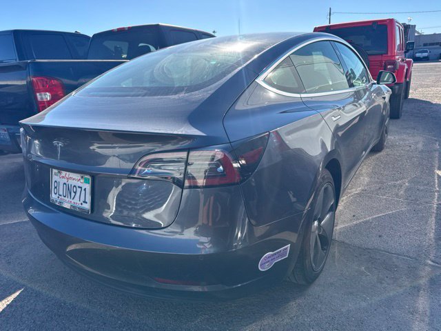 Used 2019 Tesla Model 3 Mid Range RWD image 4