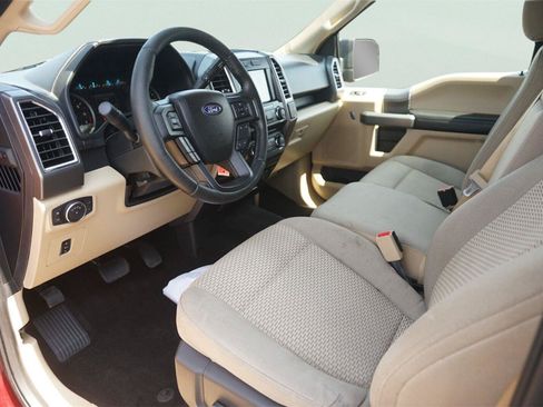 Used 2016 Ford F150 XLT w/ Equipment Group 302A Luxury AWD/4WD image 8