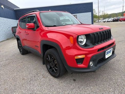 Used 2020 Jeep Renegade Altitude AWD/4WD image 7