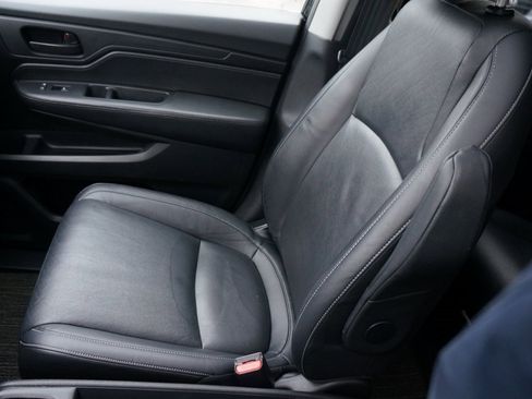 Certified 2024 Honda Odyssey EX-L image 26