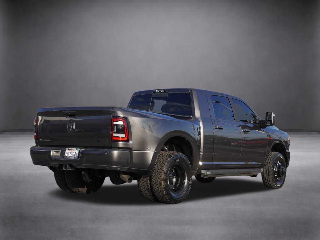 Used 2024 RAM 3500 Laramie w/ Night Edition AWD/4WD image 4