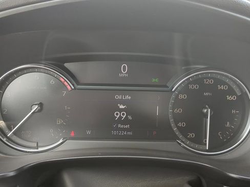 Used 2020 Cadillac XT4 Premium Luxury FWD image 20