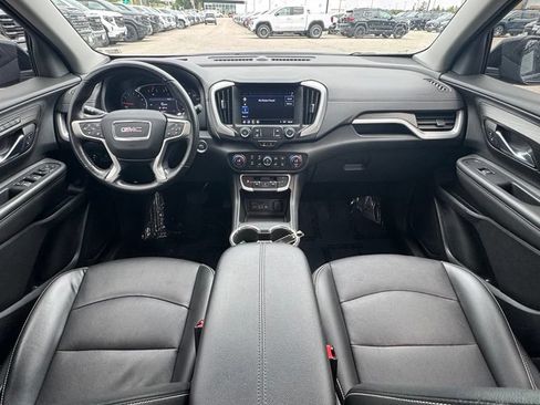 Used 2022 GMC Terrain SLT w/ Elevation Edition FWD image 13