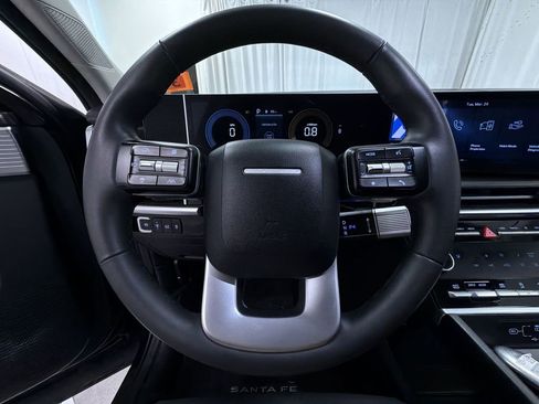 Used 2025 Hyundai Santa Fe SEL image 24