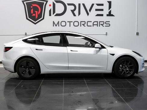 Used 2023 Tesla Model 3 Standard Range RWD image 8