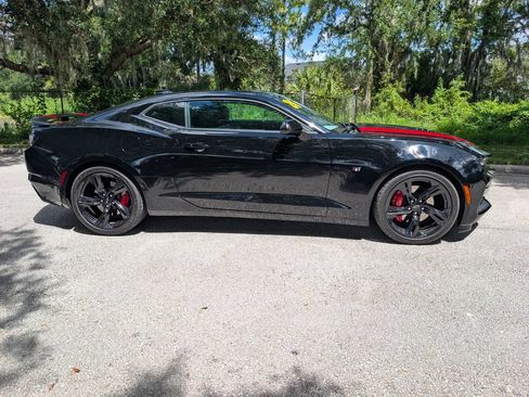 Used 2024 Chevrolet Camaro SS RWD image 10