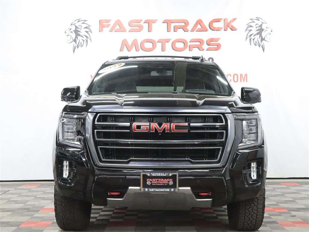 Used 2022 GMC Yukon AT4 AWD/4WD image 2