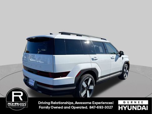 Used 2026 Hyundai Santa Fe Limited AWD/4WD image 11