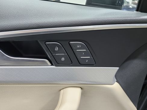 Used 2018 Audi A4 2.0T Premium AWD/4WD image 30
