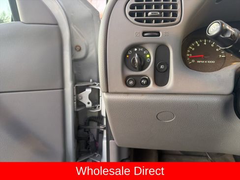 Used 2008 Chevrolet TrailBlazer LT w/ Sun And Sound Package image 11