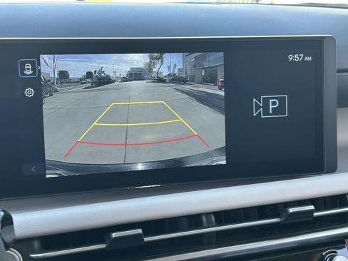 Used 2025 Hyundai Tucson SEL FWD image 29