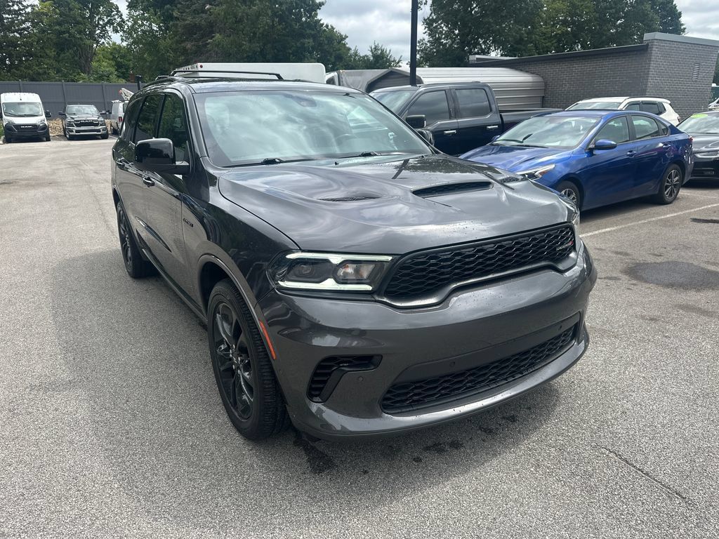 Certified 2024 Dodge Durango R/T w/ Blacktop Package AWD/4WD image 4