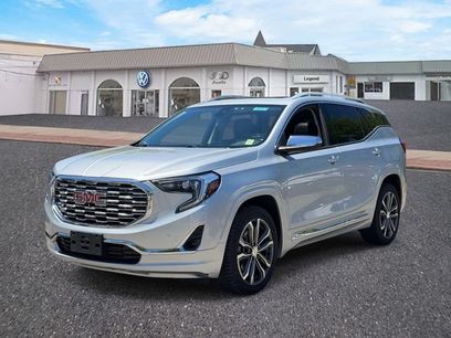 Used 2020 GMC Terrain Denali w/ Denali Premium Package
