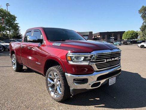 Used 2020 RAM 1500 Laramie AWD/4WD image 3