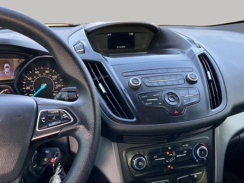 Used 2019 Ford Escape S FWD image 6