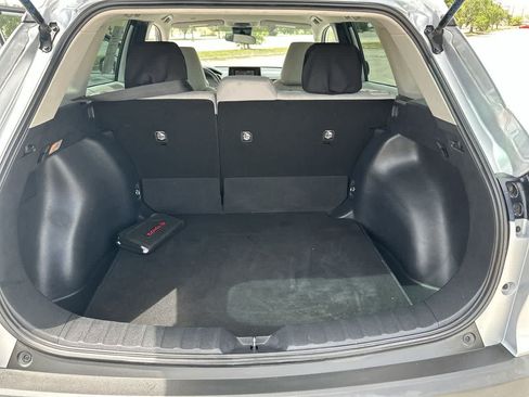 Used 2022 Toyota Corolla Cross L FWD image 29