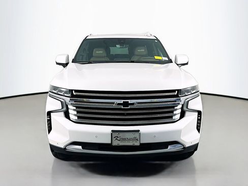 Used 2021 Chevrolet Tahoe High Country w/ Premium Package AWD/4WD image 2
