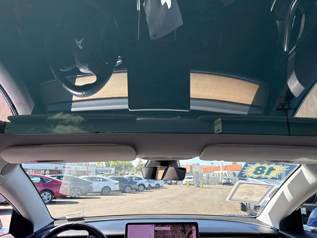 Used 2018 Tesla Model 3 Long Range RWD image 10