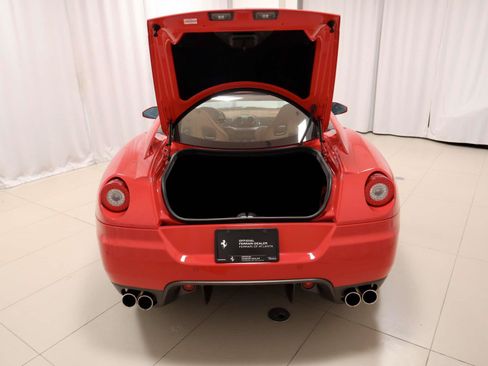 Used 2007 Ferrari 599 GTB Fiorano RWD image 11