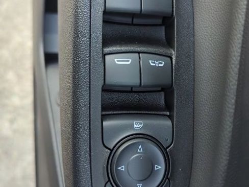 Used 2022 Chevrolet Equinox LT image 13