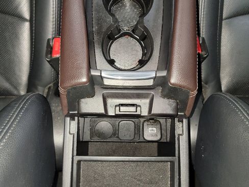 Used 2018 MAZDA MAZDA3 Grand Touring image 29