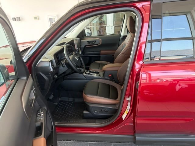 New 2026 Ford Bronco Sport Outer Banks w/ Interior Protection Package AWD/4WD image 11