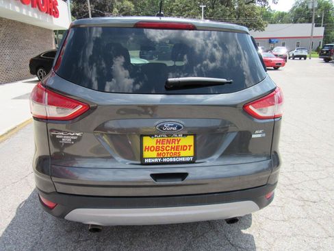Used 2016 Ford Escape SE AWD/4WD image 3
