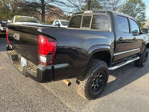 Used 2019 Toyota Tacoma SR w/ SR Convenience Package image 5