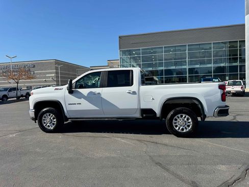 Used 2023 Chevrolet Silverado 3500 LT w/ Gooseneck/5TH Wheel Package image 3