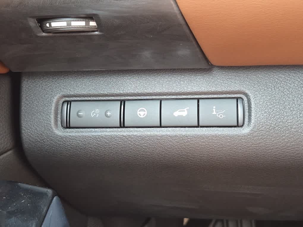 New 2026 Nissan Pathfinder Platinum FWD image 20