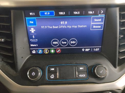Used 2020 GMC Acadia SLE w/ Driver Convenience Package FWD image 25