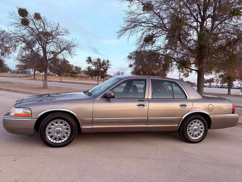 Used 2003 Mercury Grand Marquis GS image 6