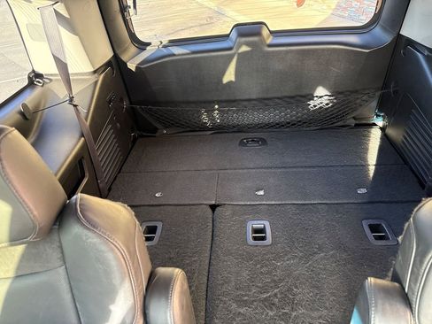 Used 2015 Cadillac Escalade Premium image 55