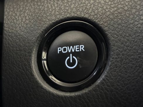 Used 2026 Toyota Camry SE w/ Convenience Package FWD image 17