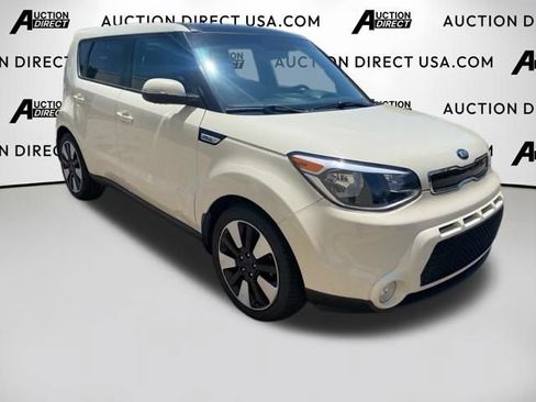 Used 2015 Kia Soul ! w/ Sun & Sound Package FWD image 26